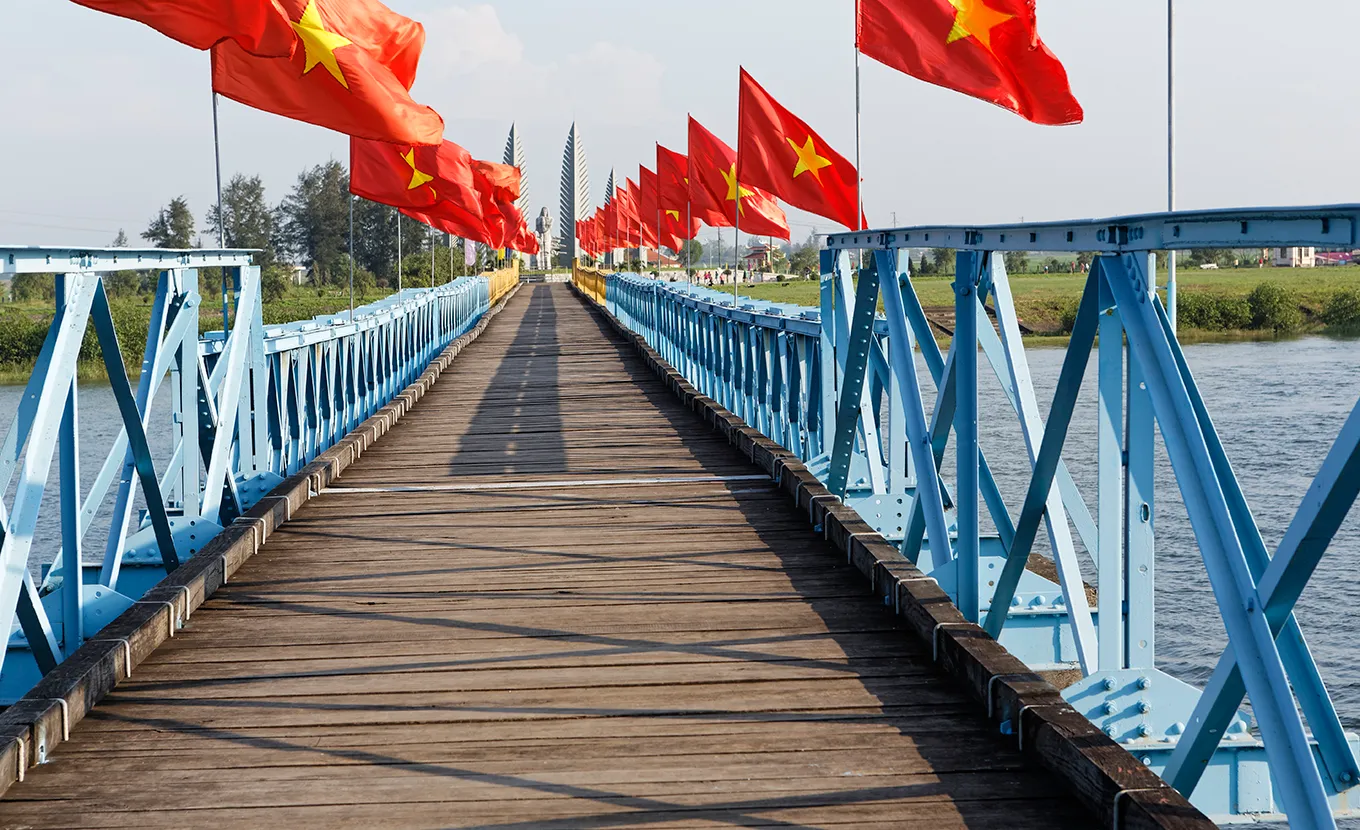 2-Day DMZ Heritage Cycling Tour: Hue to Quang Tri Adventure